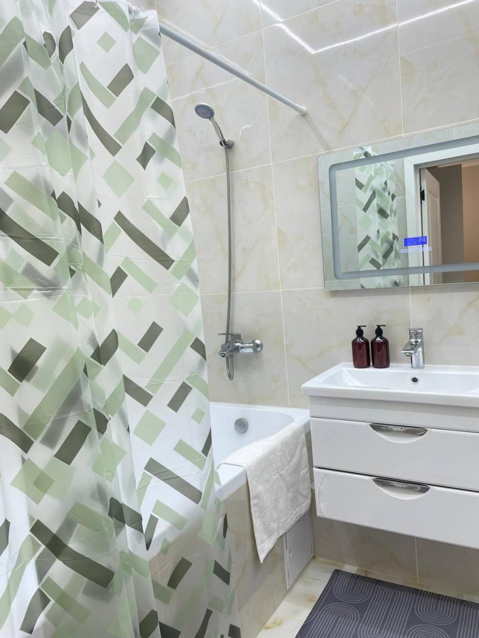 Apartment Seven Hills жк бизнес класса возле трц Mega Almaty